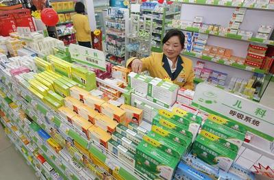 資本巨浪下的藥店變局 騰訊領(lǐng)投高瓴藥店業(yè)務(wù)，零售藥店迎來(lái)價(jià)值重估